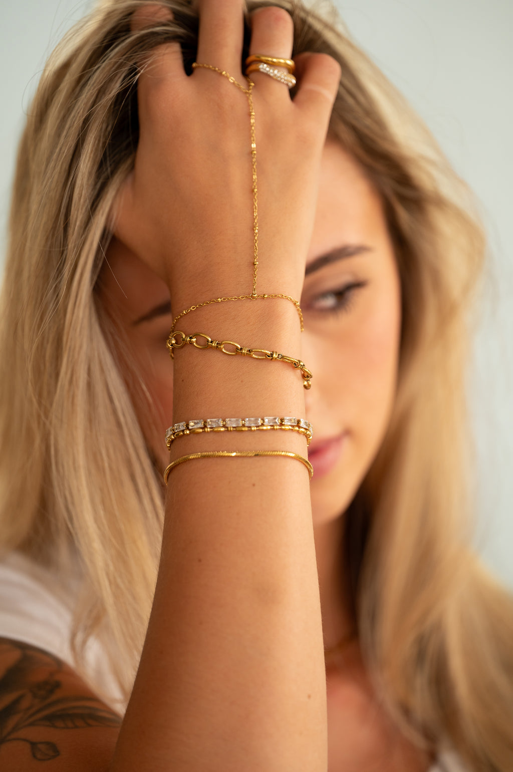 Sienna Hand Chain